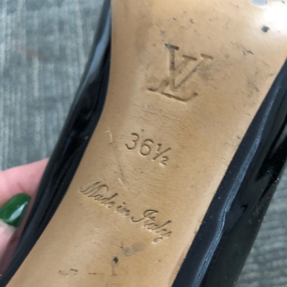 Louis Vuitton Heels - Picture 2 of 14